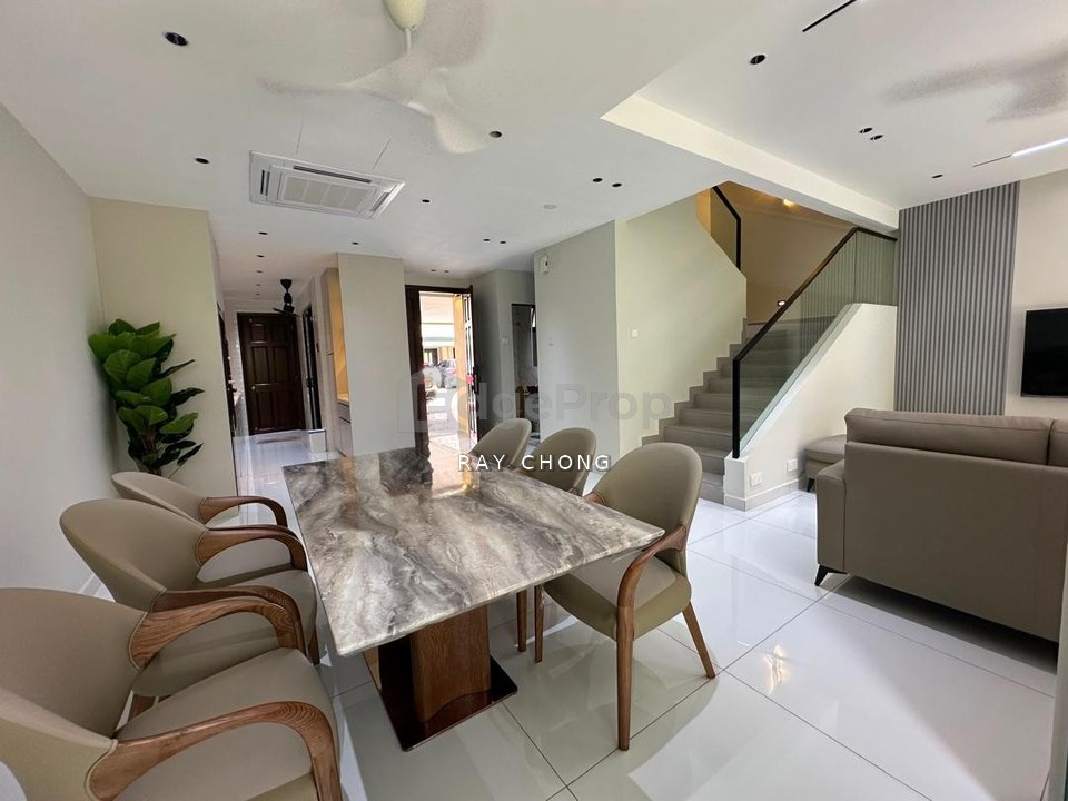 Desa ParkCity (Nadia Parkhomes)