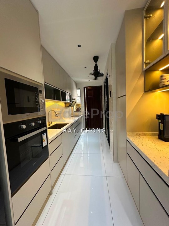 Desa ParkCity (Nadia Parkhomes)