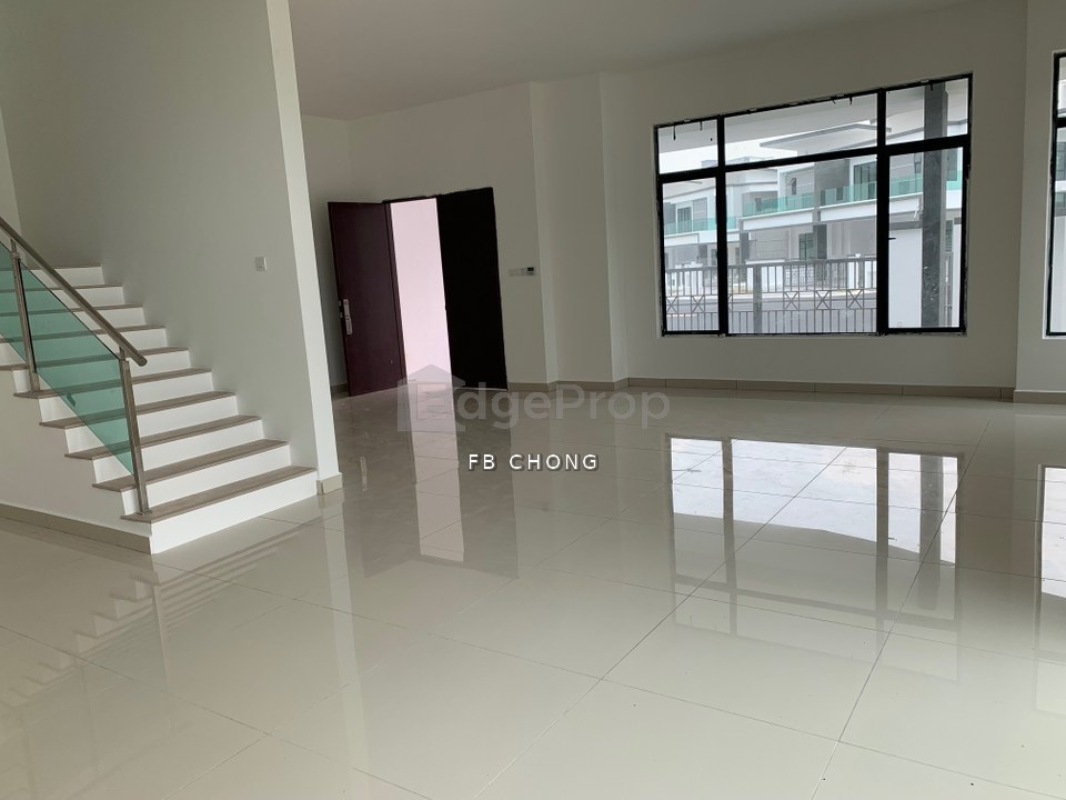 Kajang CORNER NEW SEMI D 15min Cheras  25min KL, Selangor, Kajang