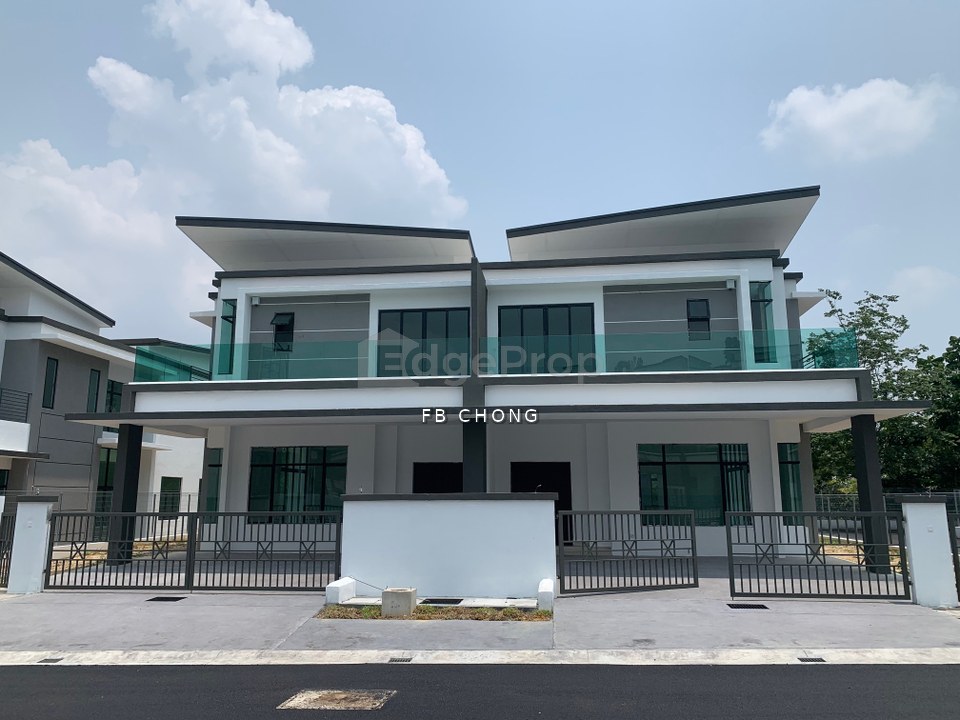 Kajang CORNER NEW SEMI D 15min Cheras  25min KL, Selangor, Kajang