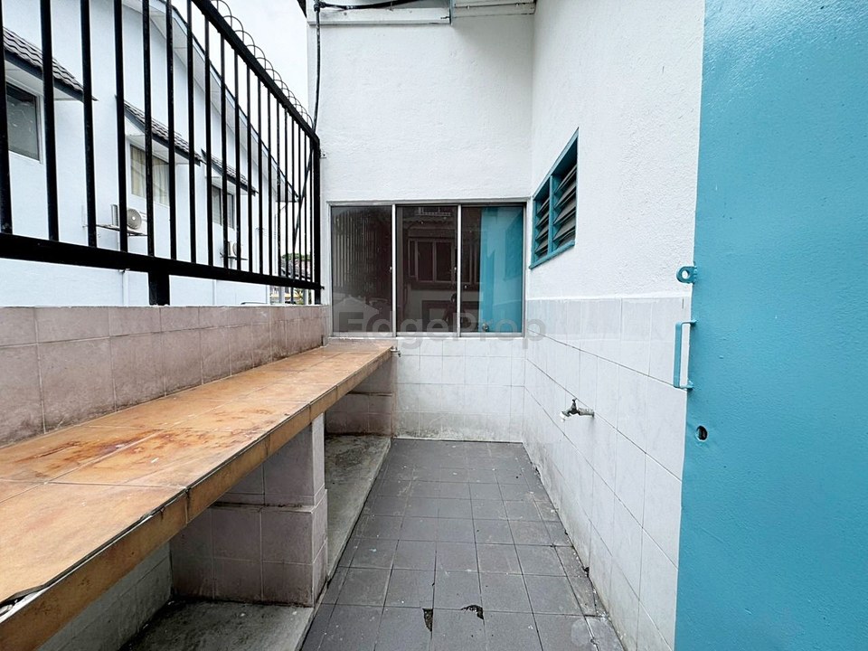 Bandar Puchong Jaya, Puchong 20x75 End Lot Double Storey Terrace House, Jalan Enggang Puchong Jaya, Selangor, Puchong