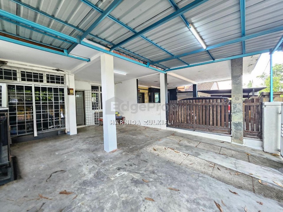 FACING OPEN DOUBLE STOREY TERRACE @ TAMAN DESA ORKID, SENAWANG FOR SALE, Negeri Sembilan, Seremban