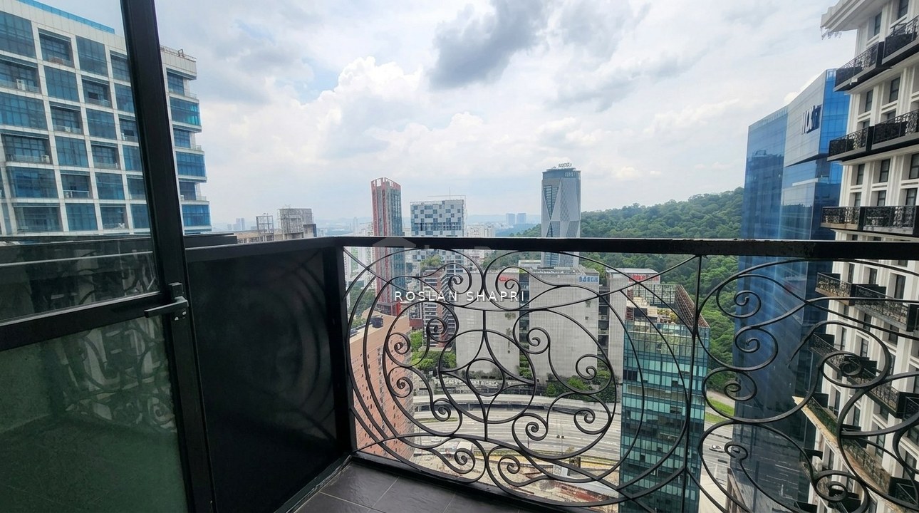 Colonial @ Empire city