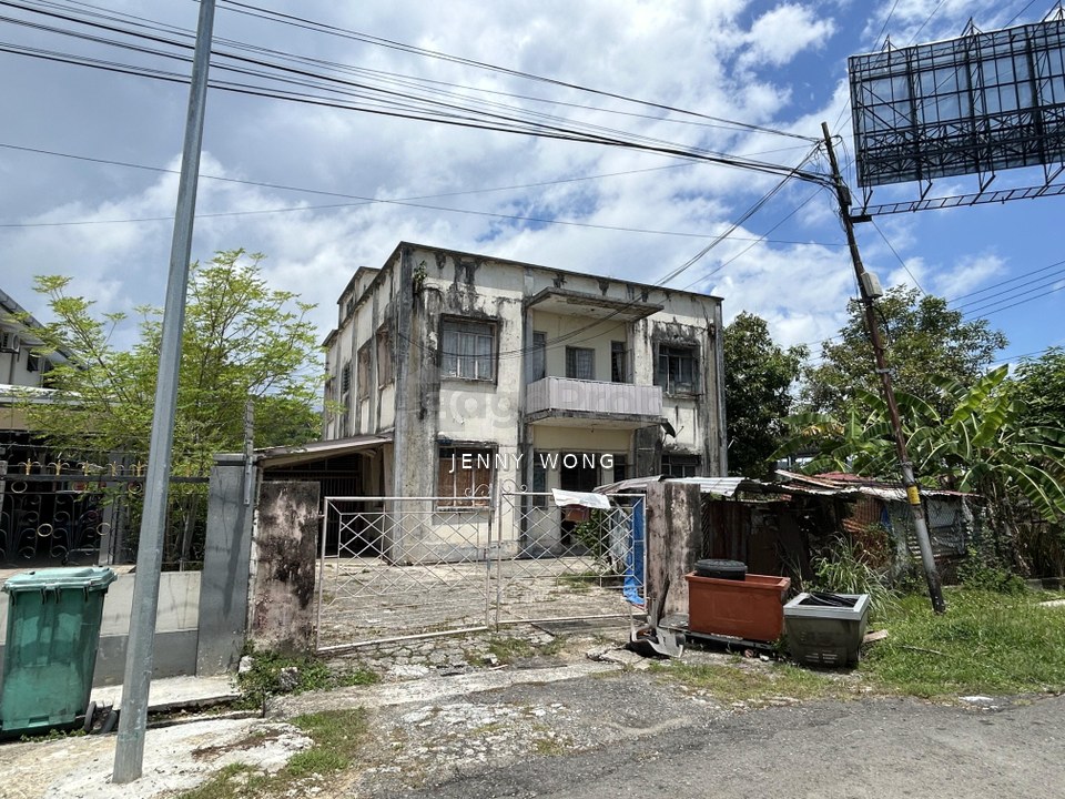 Tg Aru Bungalow For Sale, Sabah, Kota Kinabalu