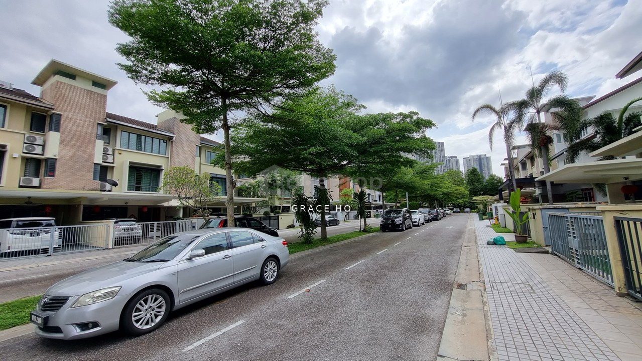 Desa ParkCity (SouthLake)