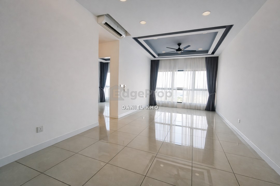 Le Pavilion Service Residence Bandar Puteri Puchong High floor Wawasan Hill view , Selangor, Puchong