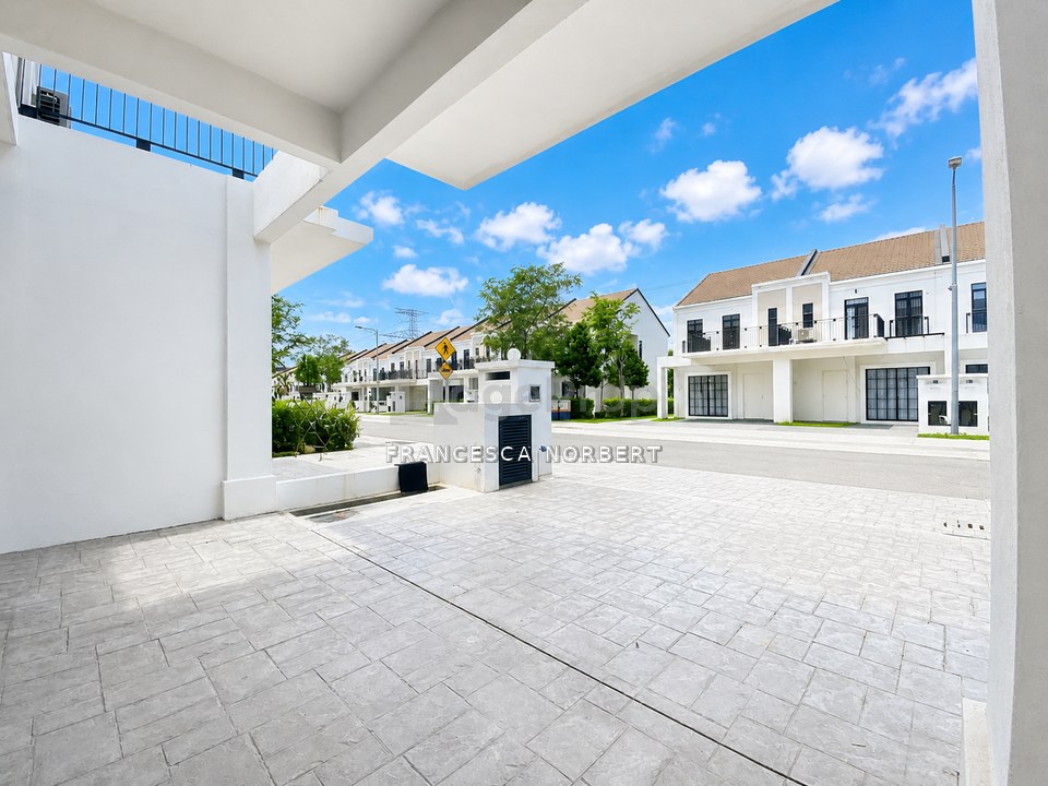 LIKE NEW MOVE IN READY RENOVATED BEST VALUE Terrace House w Backyard Garden Best for Family Monet Residence Sunsuria Sepang for Sale Near Cyberjaya, Selangor, Sepang
