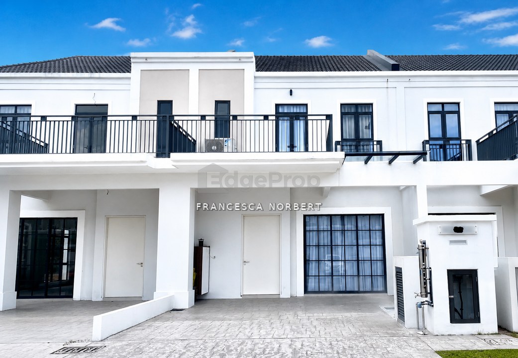 LIKE NEW MOVE IN READY RENOVATED BEST VALUE Terrace House w Backyard Garden Best for Family Monet Residence Sunsuria Sepang for Sale Near Cyberjaya, Selangor, Sepang