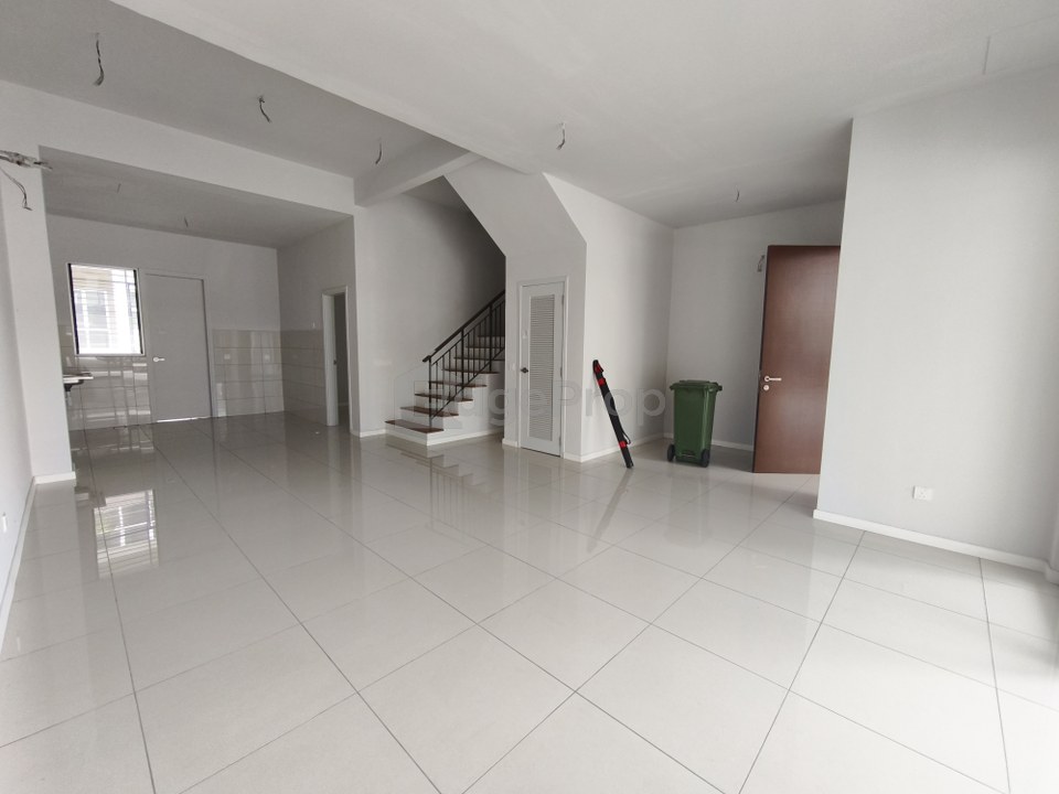 2 Storey Terrace Jasmin Tamansari Rawang For Sale, Selangor, Rawang