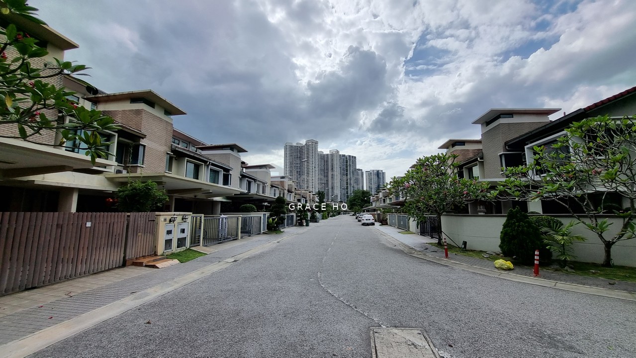 Desa ParkCity (SouthLake)