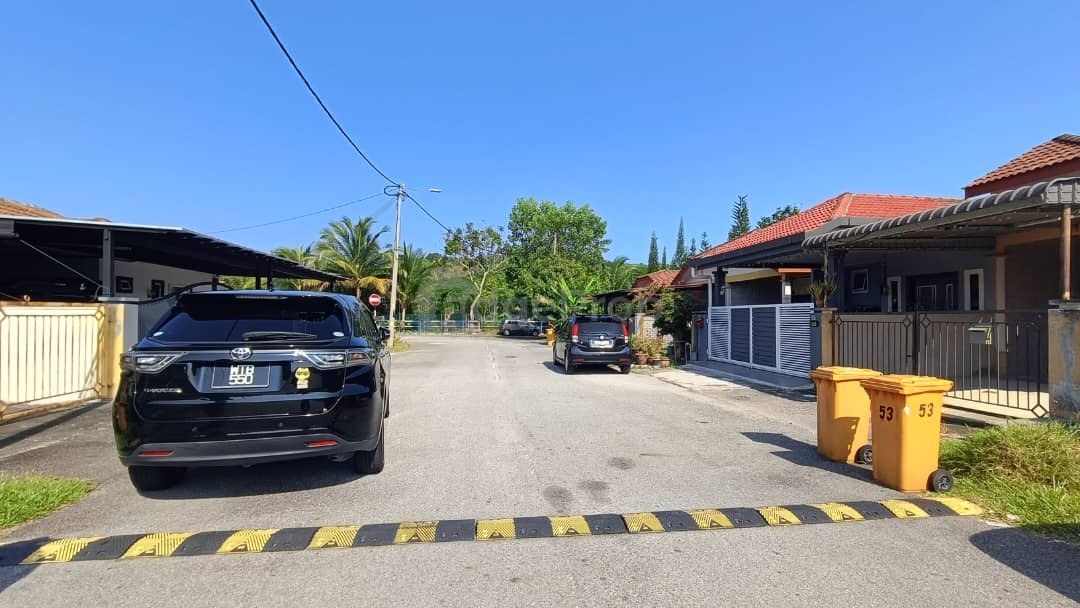 Nusari bayu 1 Nice Cozy Sendayan 1 storey house  for sale, Negeri Sembilan, Seremban
