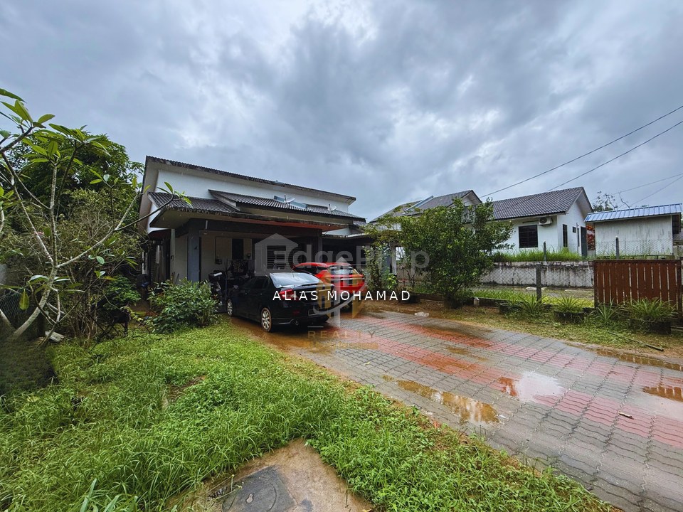 Rumah Semi-D Setingkat di Taman Perumahan Cherang Cina, Durian Guling, Marang, Terengganu, Terengganu, Marang