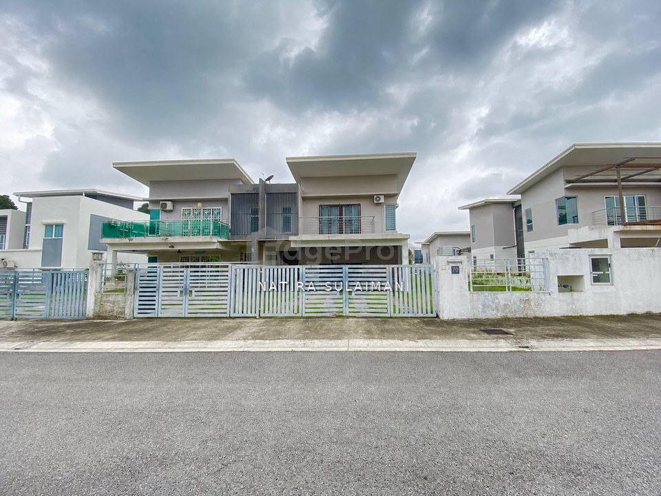 Pelangi Heights (Taman Kayangan)