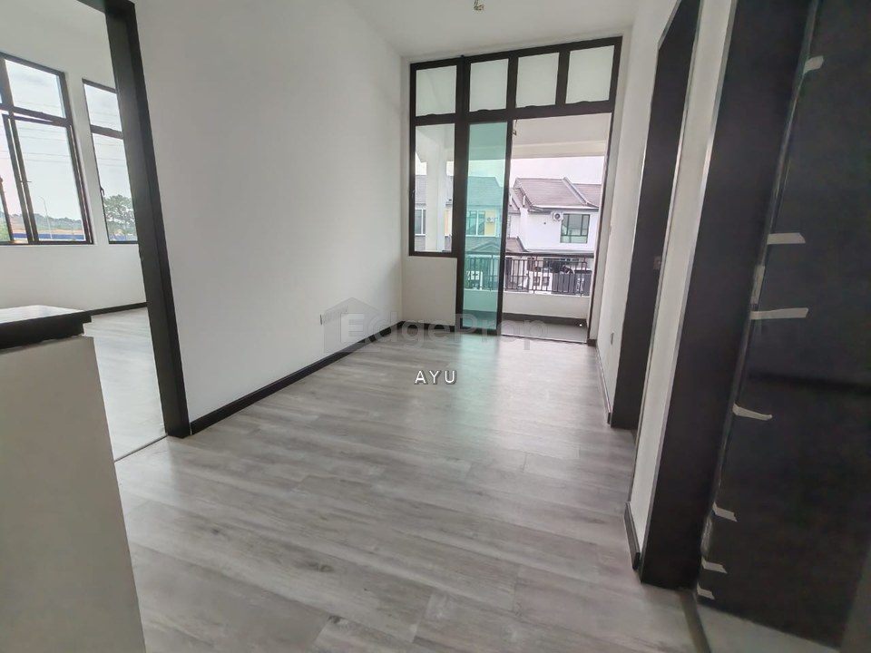 Bandar Tiram Ulu Tiram Double Storey Corner Lot with Big Land, Johor, Ulu Tiram