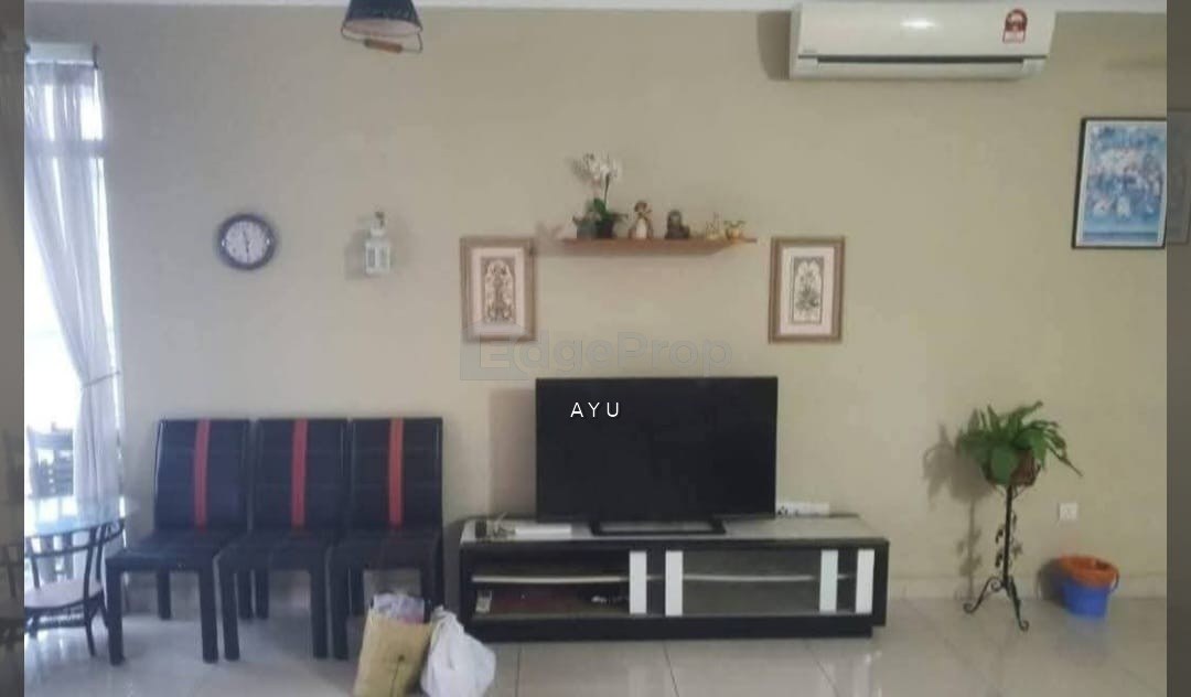Golden Sands Seaview Residence