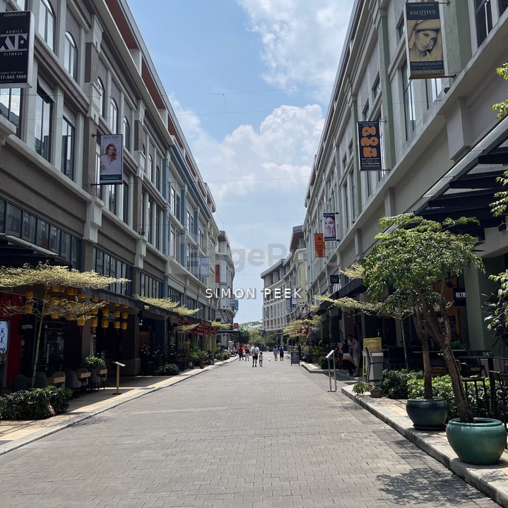 PLAZA ARCADIA, DESA PARKCITY