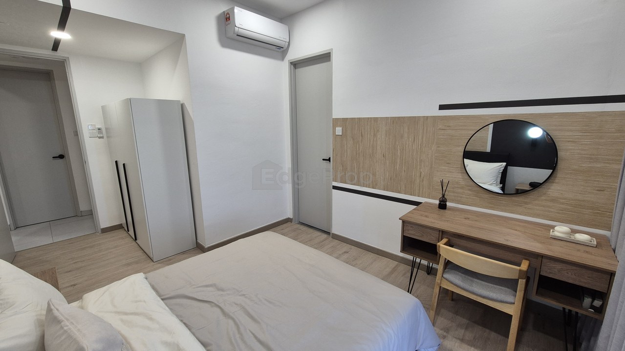 Northbank Renna Residence Fully Furnished Professionally Designed, Sarawak, Kuching