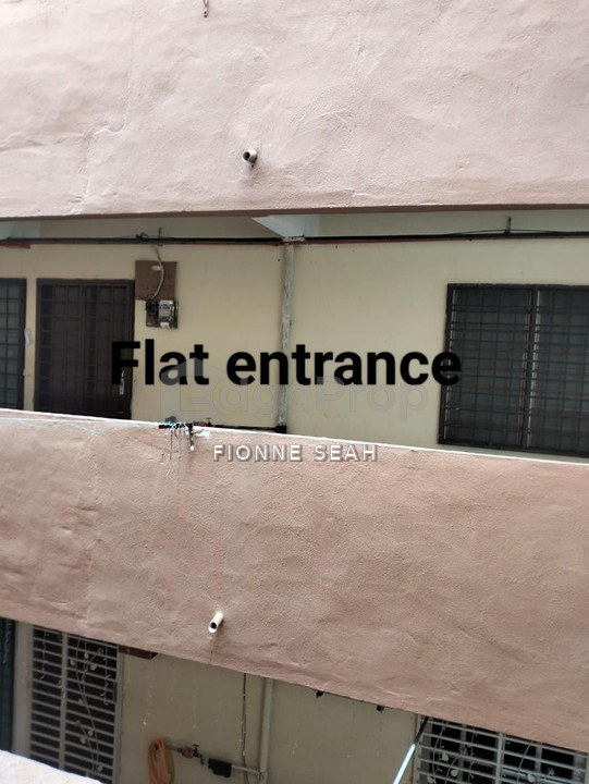 Taman Seruling Emas second floor flat for Rent, Penang, Sungai Jawi