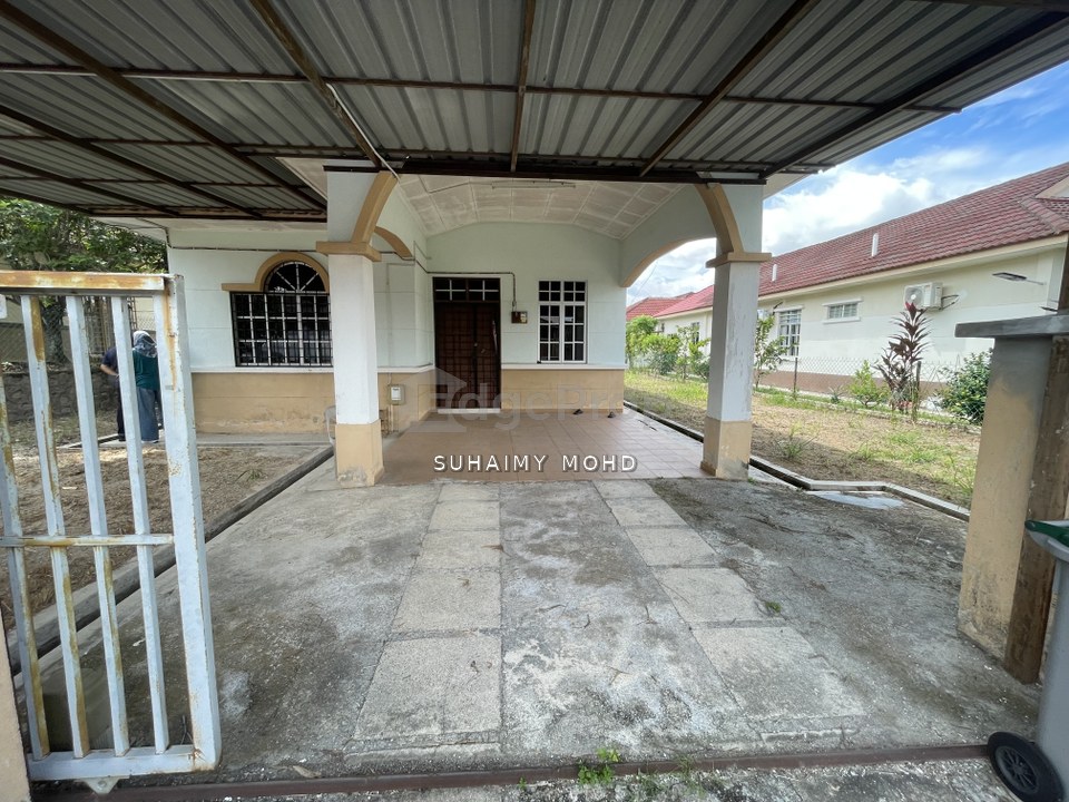 Well Maintained Single Storey Bungalow @ Taman Tuanku Jaafar (TTJ), Negeri Sembilan, Seremban