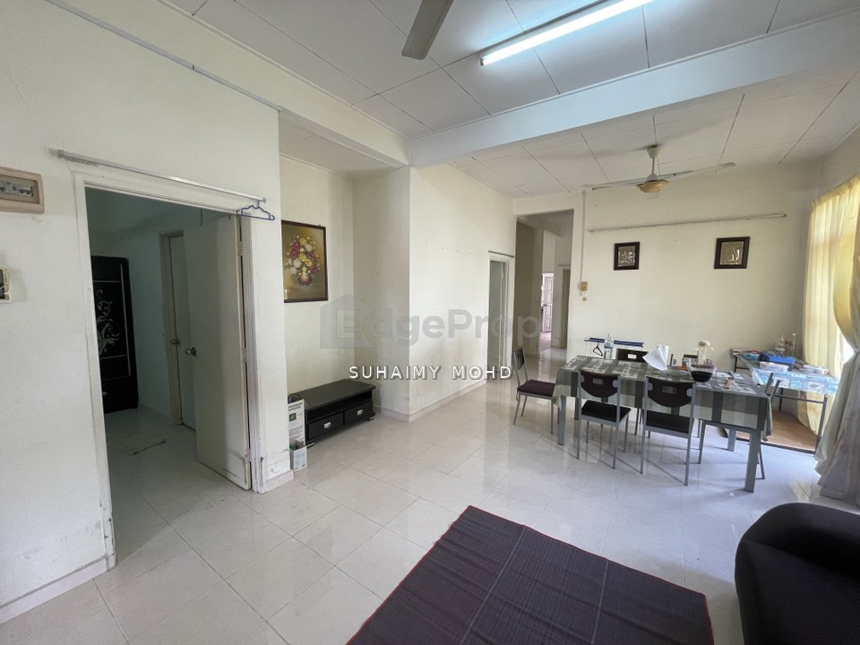 Well Maintained Single Storey Bungalow @ Taman Tuanku Jaafar (TTJ), Negeri Sembilan, Seremban