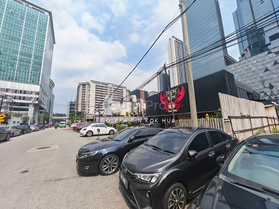 Bukit Bintang 2 Adjoining Semi D Commercial Lotr For Rent, Sabah, Tawau