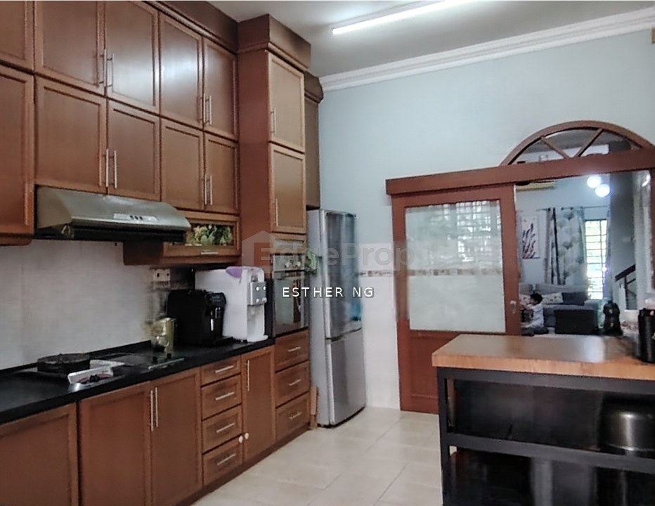 Bandar Kinrara 9