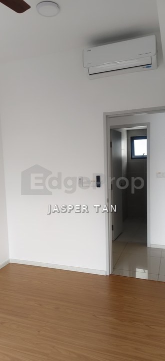 3 Rooms 2 Baths Partly Furnished, Direct Link To MRT Kajang Station , Selangor, Hulu Langat