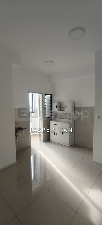 3 Rooms 2 Baths Partly Furnished, Direct Link To MRT Kajang Station , Selangor, Hulu Langat