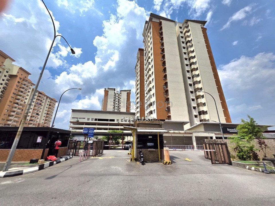 Sri Ixora Apartment