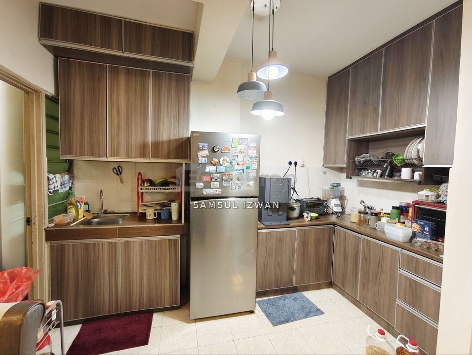Corner Unit Renjana Ampang Condominium Taman Dagang Jaya Ampang Selangor, Selangor, Ampang