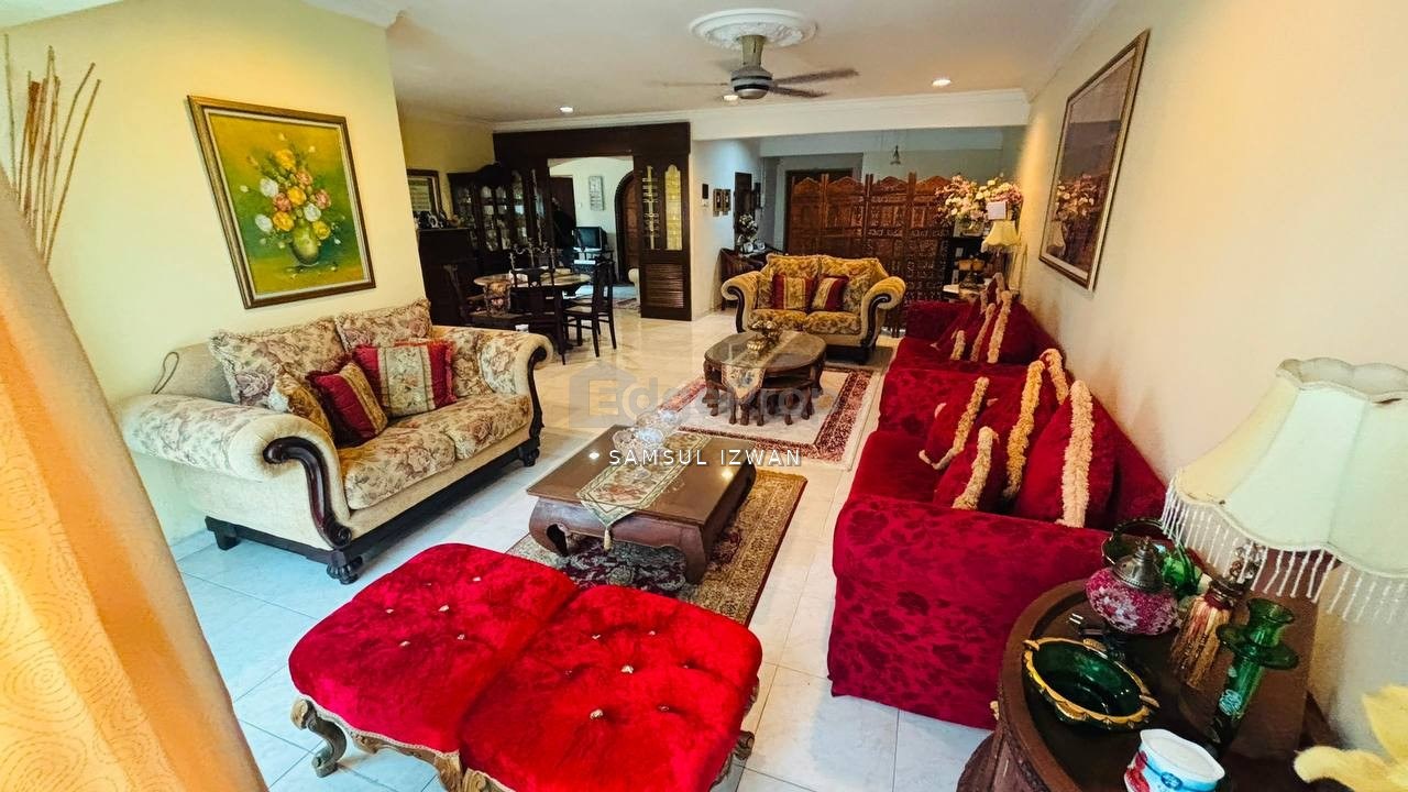 Renovated 3 Storey Semi D House Taman Kelab Ukay Ampang Selangor, Selangor, Ulu Kelang