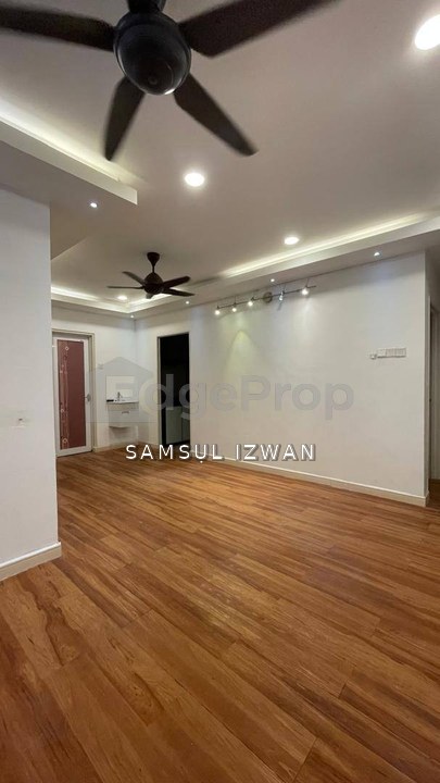 Ground Floor Vista Pinggiran Apartment Seri Kembangan Selangor, Selangor, Seri Kembangan