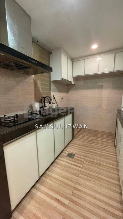 Ground Floor Vista Pinggiran Apartment Seri Kembangan Selangor, Selangor, Seri Kembangan