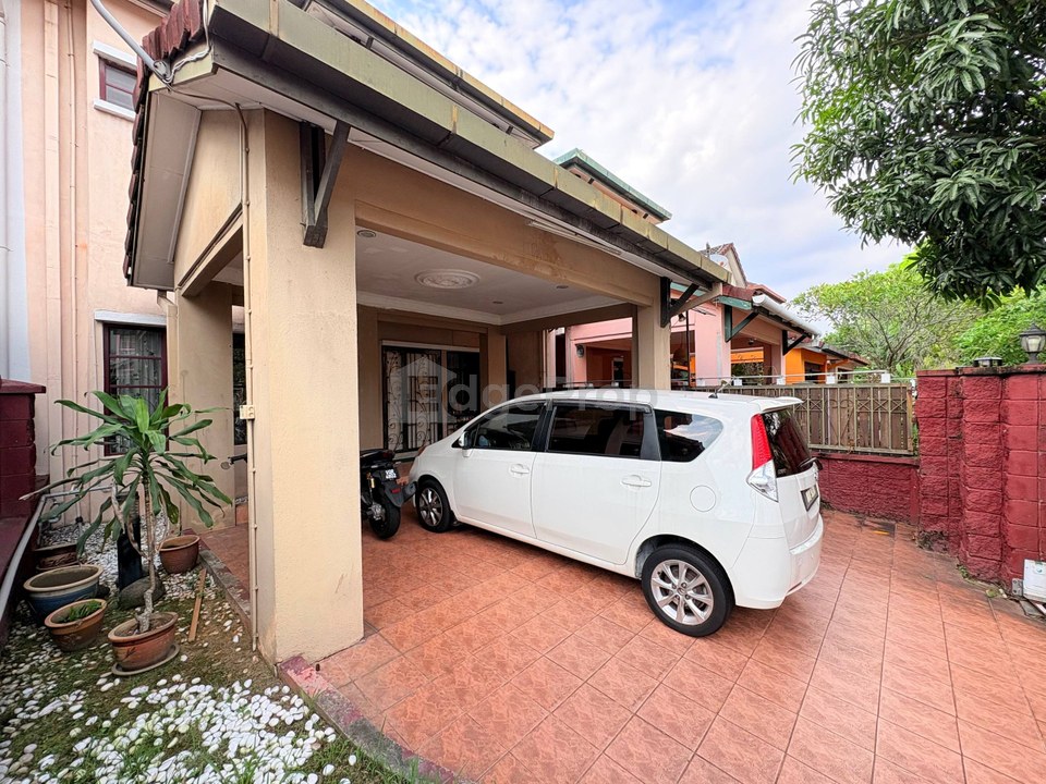 Jalan Adang Bukit Jelutong Shah Alam | 2 Storey Superlink 24x80 5 Bedrooms | RM750k - BUILT UP LUAS, PALING MURAH, PRIME LOCATION, Selangor, Shah Alam
