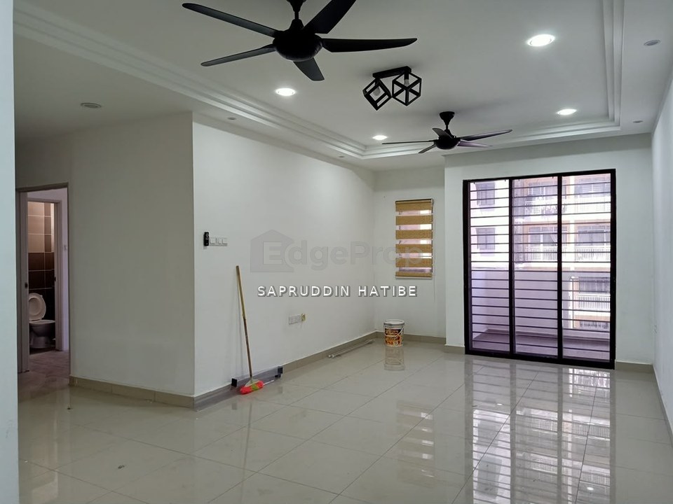Pr1ma Apartment @ Precint 11
