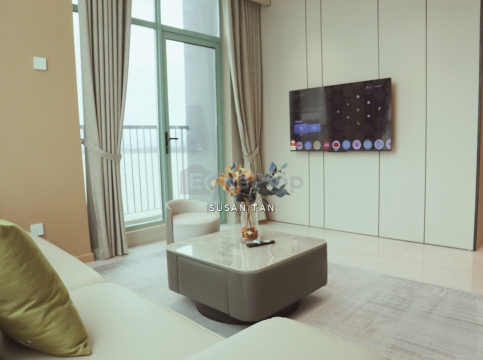 Duplex sea view Bay Suites Negotiable near Bay 21, Sabah, Kota Kinabalu