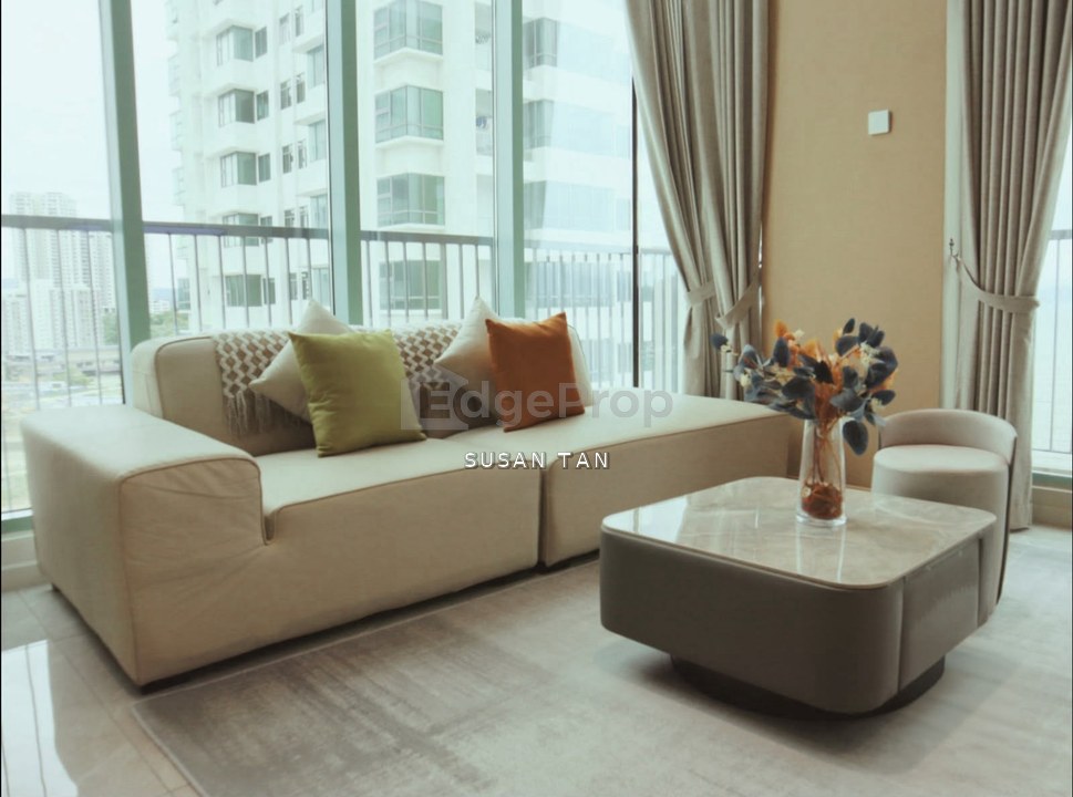 Bay Suites