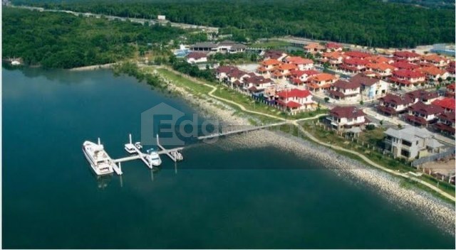 Glenmarie Cove