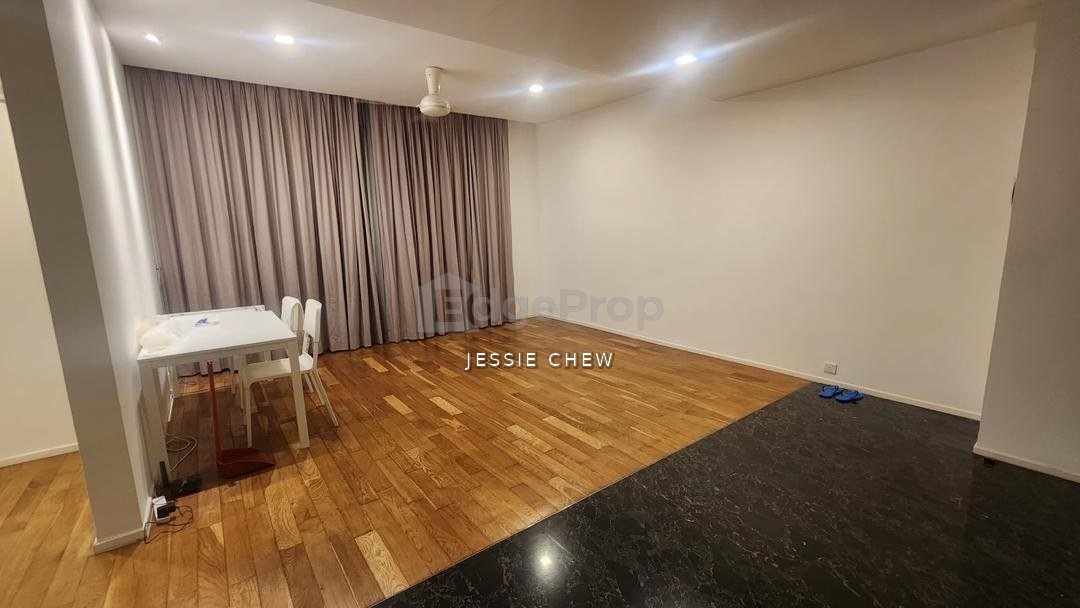 MONT KIARA 2-BEDROOMS GEM @ 1.3mil, Kuala Lumpur, Mont Kiara