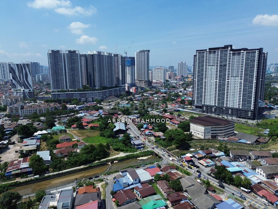 Kampung Padang Balang