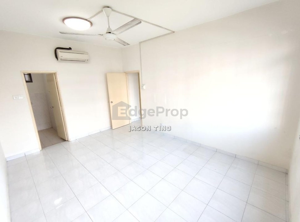 Pangsapuri Sri Akasia, Taman Tampoi Indah