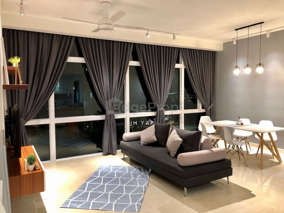 Iskandar Puteri / 2 bedroom / 2 carpark / Airbnb Style / Freehold / Easy access to Singapore, Johor, Nusajaya