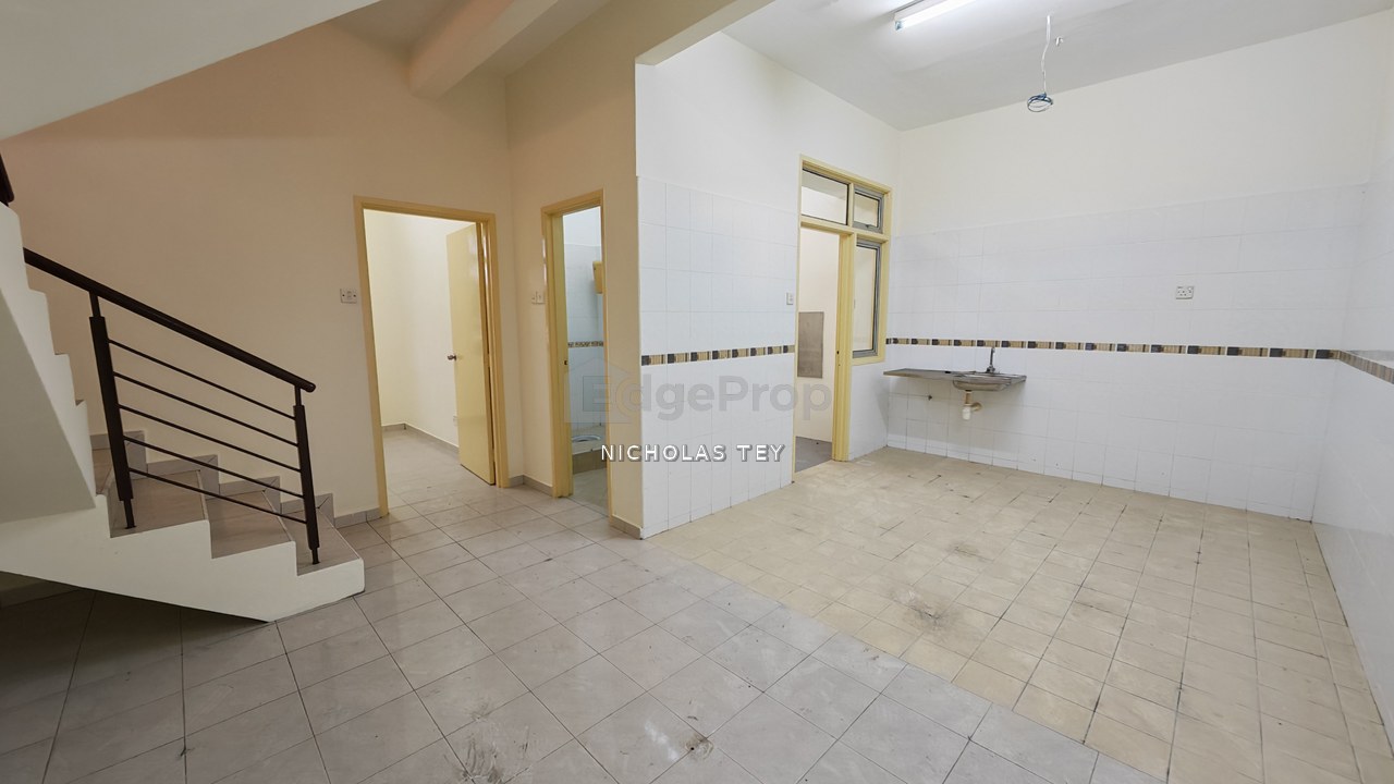 Taman Setia Indah 2 Storey Terrace House For Sales, Johor, Johor Bahru