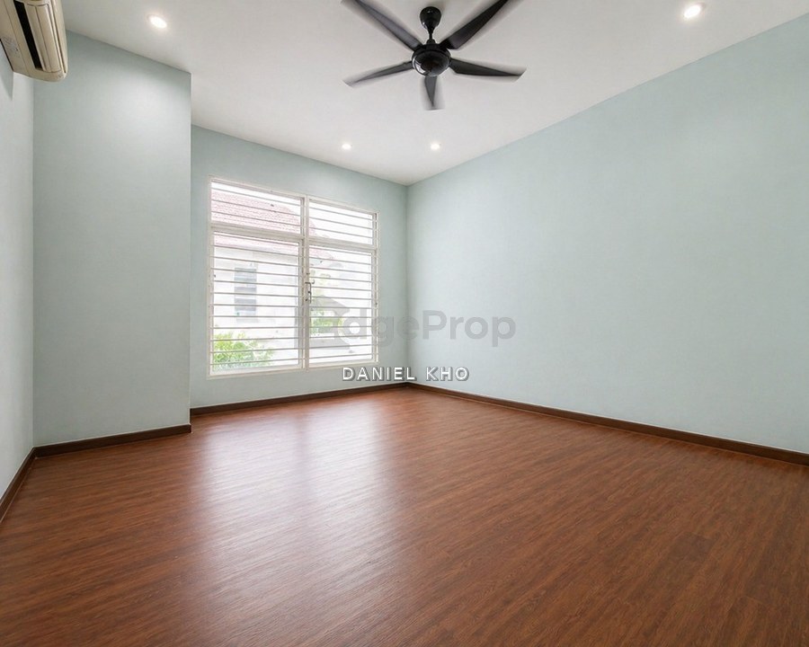 Move in condition sweet home near by Giant Kemuning Utama & Kota Kemuning, Selangor, Shah Alam