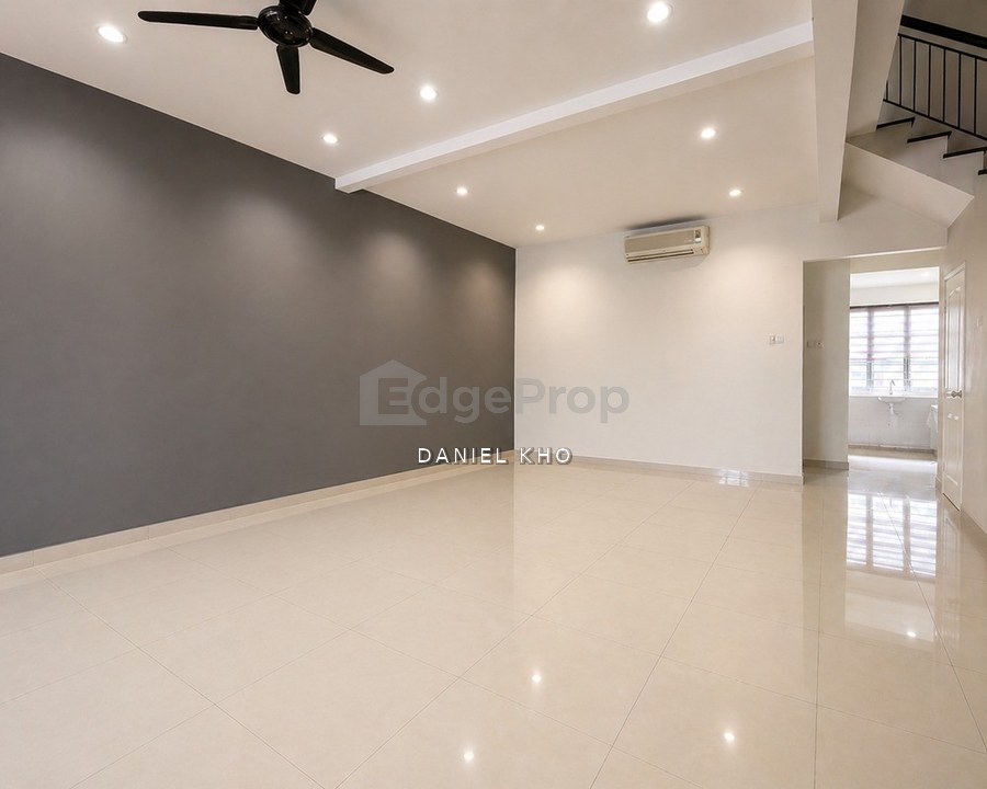 Move in condition sweet home near by Giant Kemuning Utama & Kota Kemuning, Selangor, Shah Alam