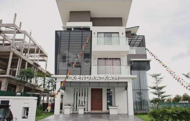 Seksyen 33, Shah Alam
