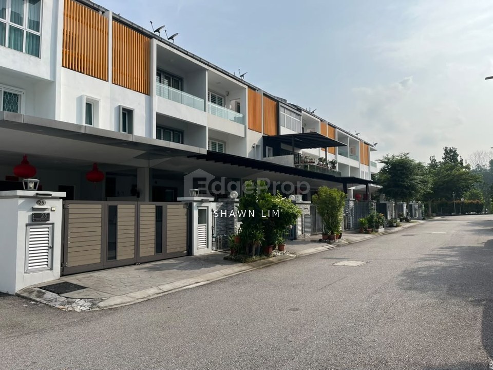 Taman Taming Indah 2 Sg Long 3 Storey Superlink Terrace 22x88, Selangor, Bandar Sungai Long