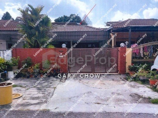 For Sale Bank lelong house below market price, Selangor, Kelana Jaya