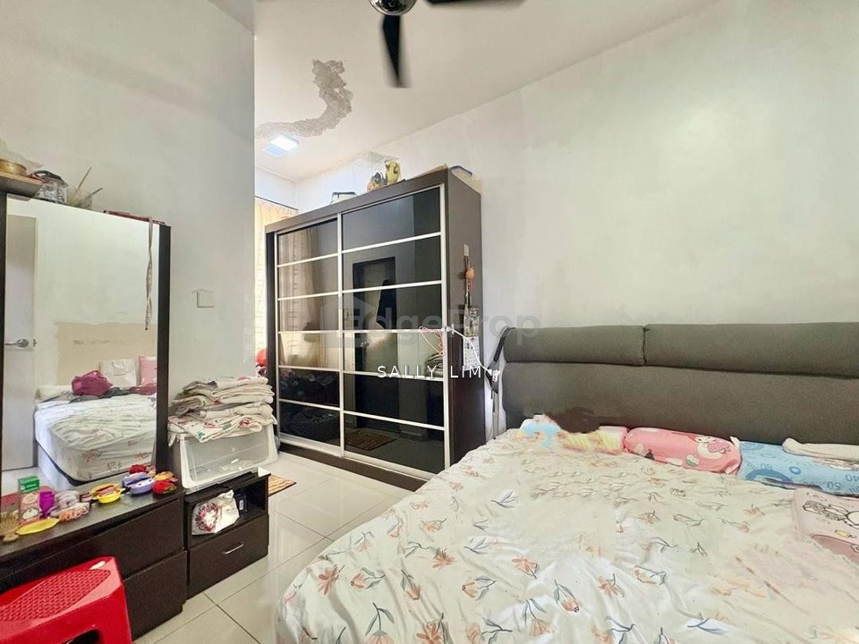 Taman Dato Chellam @ Palm View Double Storey Endlot For Sale, Johor, Ulu Tiram