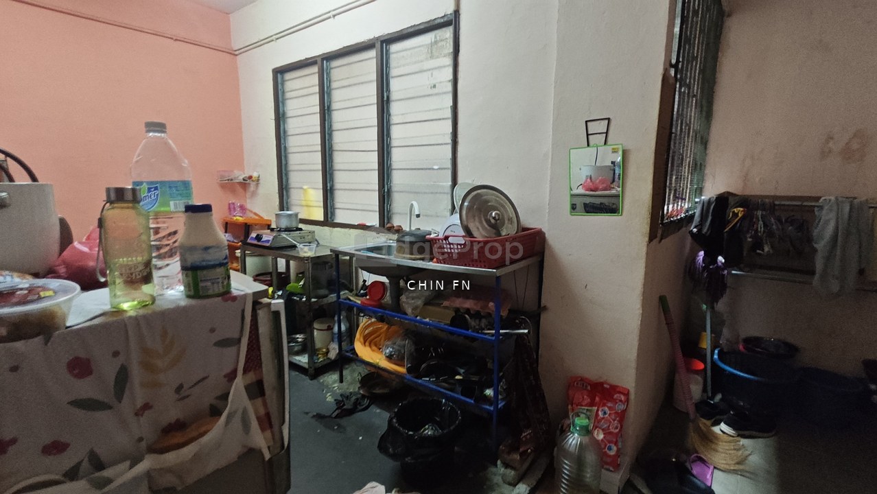 Flat Batu Berendam
